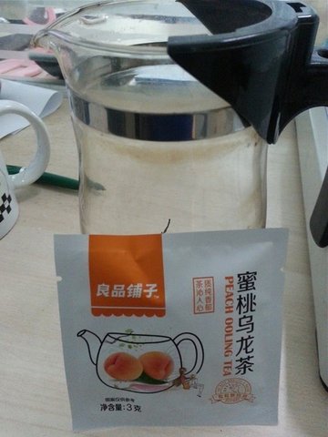 蜜桃乌龙茶