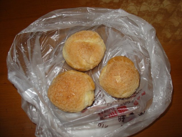 奶油菠萝包