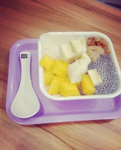 白雪黑珍珠