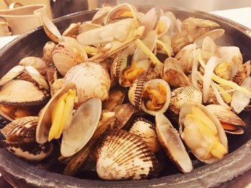 石锅海中鲜