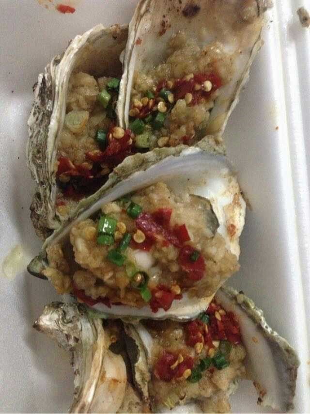 炭烧生蚝