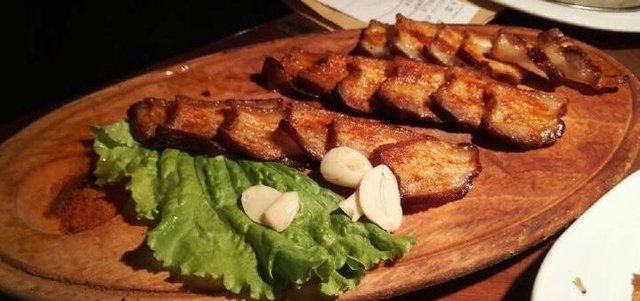 想吃烤肉