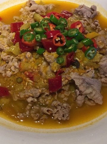 泡椒酸辣肥牛