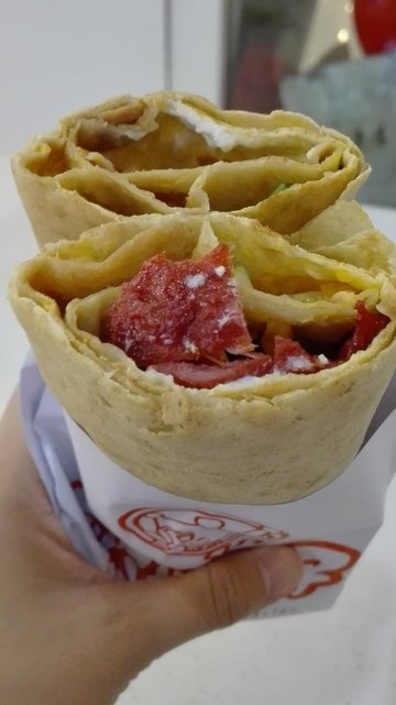 鸡柳+鸡蛋+里脊肉煎饼