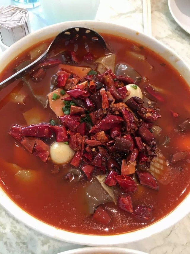毛血旺