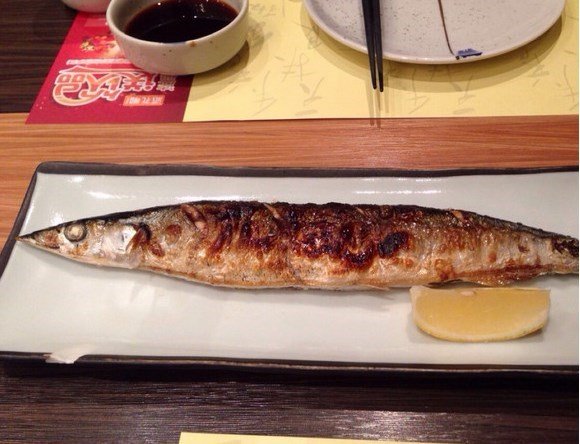烤秋刀鱼
