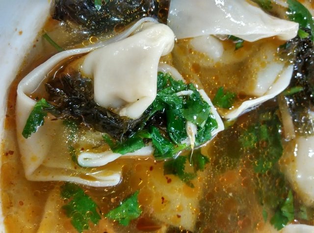 红油馄饨