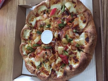海陆满溢芝心PIZZA
