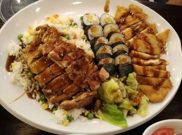 鸡肉米饭拼盘