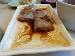 牛肉滑肠粉