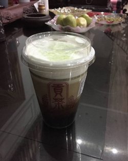 抹茶奶盖奶茶