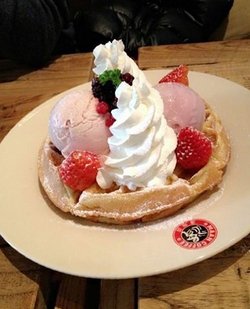 草莓松饼