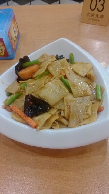 手抻炒面