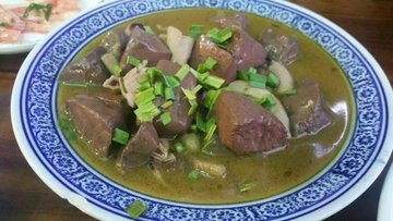 天目笋炖猪血