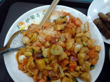 宫保鸡丁盖饭