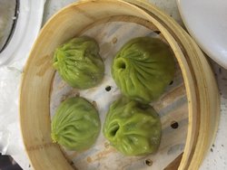 菠菜小笼  24元
