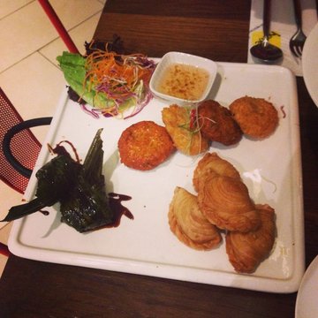 泰式炸味拼盘