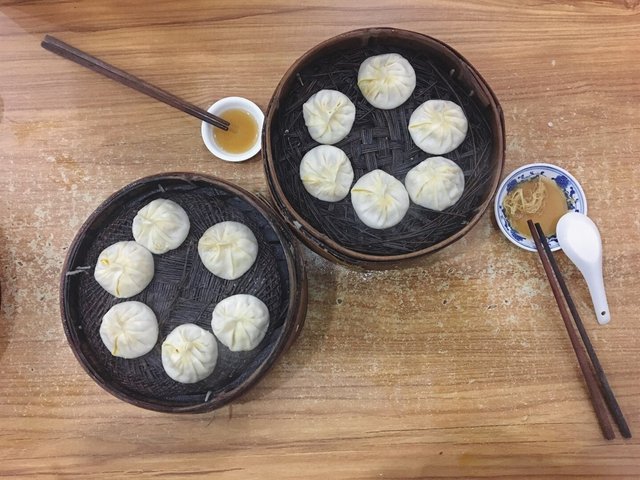 純蟹粉小籠包（一籠12隻）