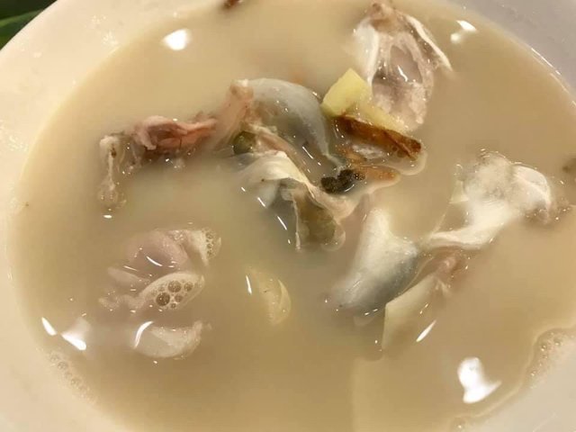 川芎白芷魚頭湯