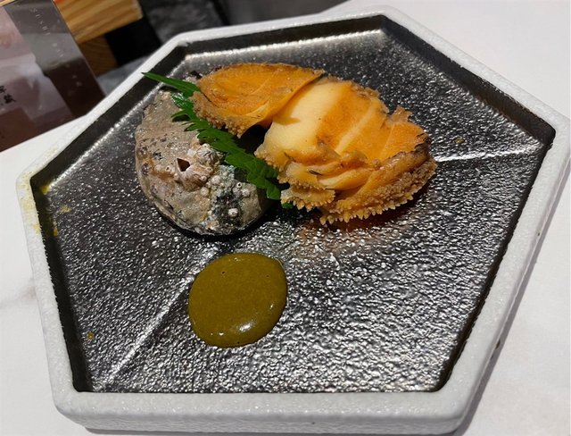 磯燒鮑魚