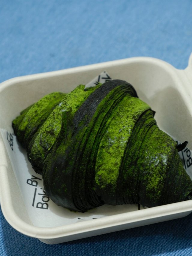 流心抹茶牛角包