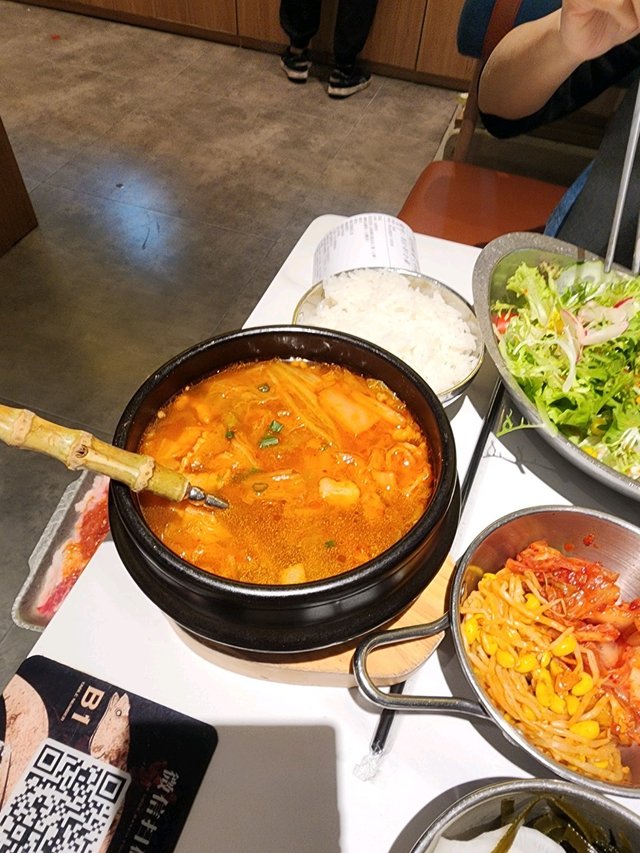 阿媽呢泡菜湯配白飯