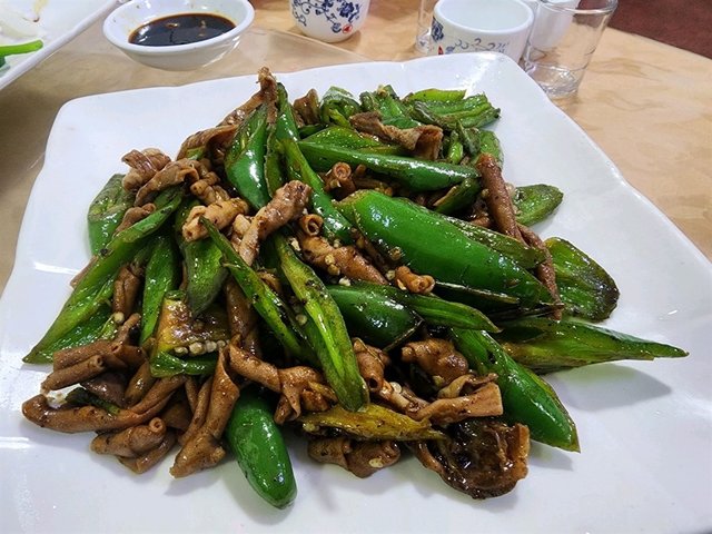 尖椒鵝腸