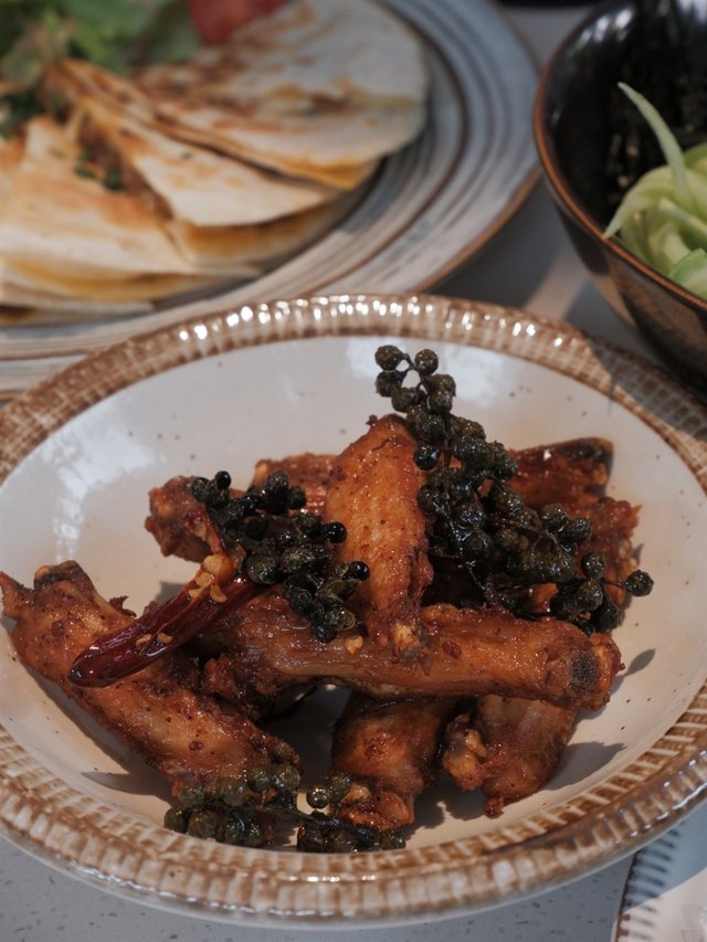 油燜藤椒雞翼