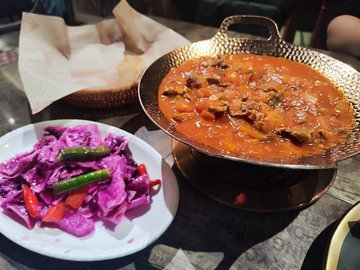 中東秘製小羊腿加米飯＋土耳其泡菜