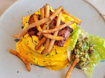 培根旋風蛋牛肉堡