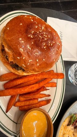 花生酱辣鸡汉堡